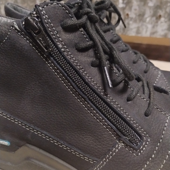 Women's Wolky sneaker booties 8 - Picture 6 of 14